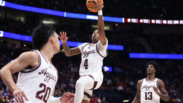 aggies arkansas basketball